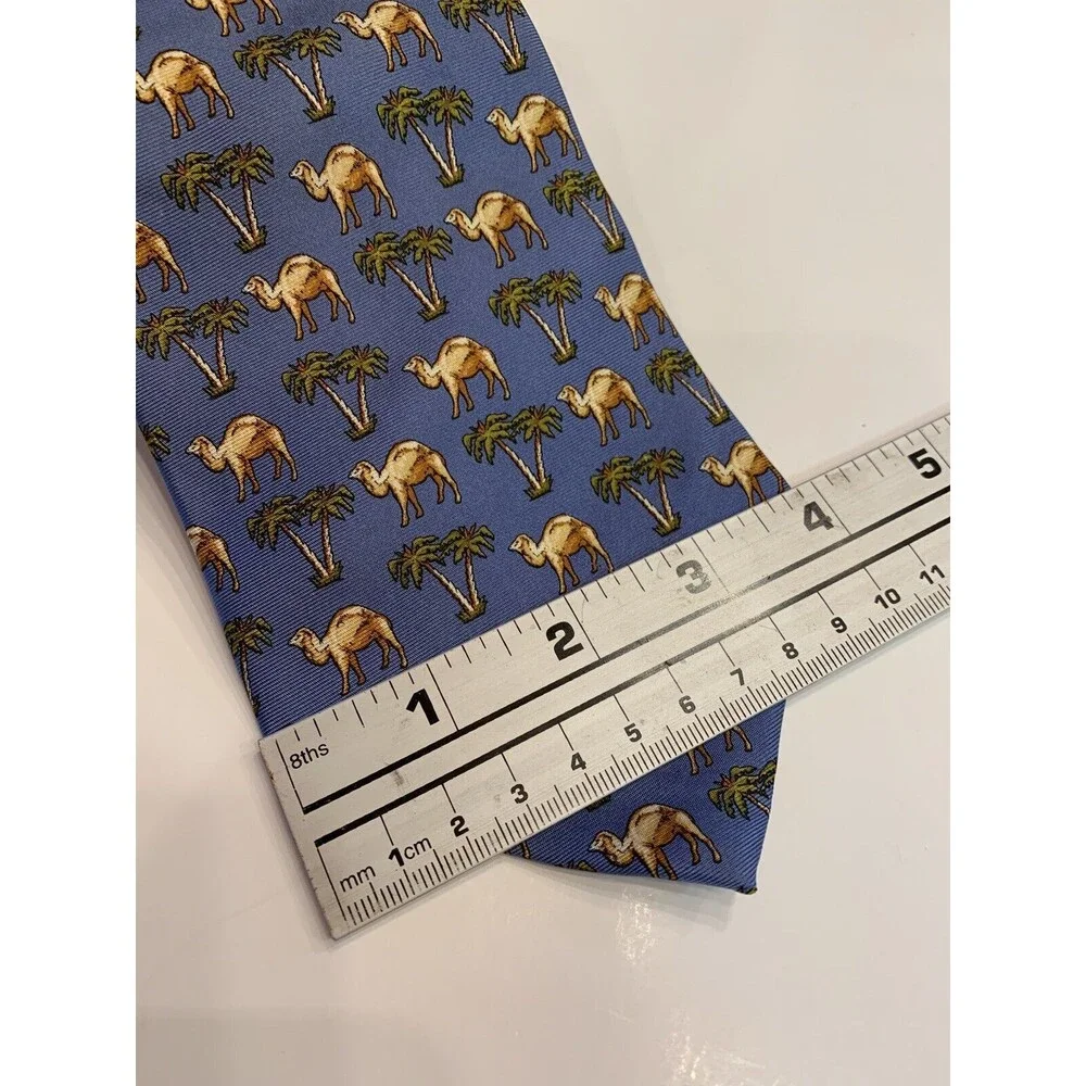 Banana Republic whimsical print